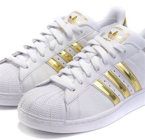 goudkleurige adidas|Gold Shoes .